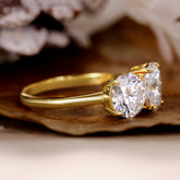 JUNIVE Round & Oval Cut Toi et Moi Unique Engagement Ring